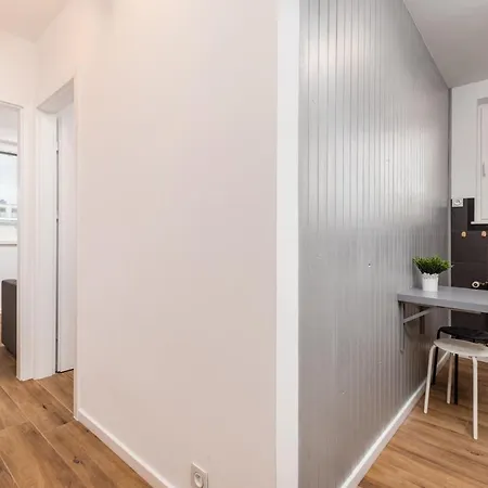 Tamka 1a By Homeprime Apartment Warsaw