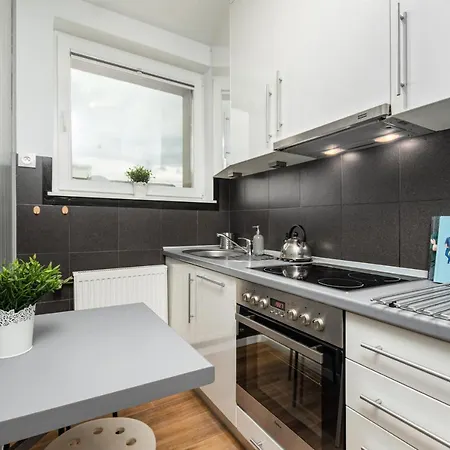 Tamka 1a By Homeprime Apartment