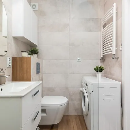 Tamka 1a By Homeprime Apartment Warsaw